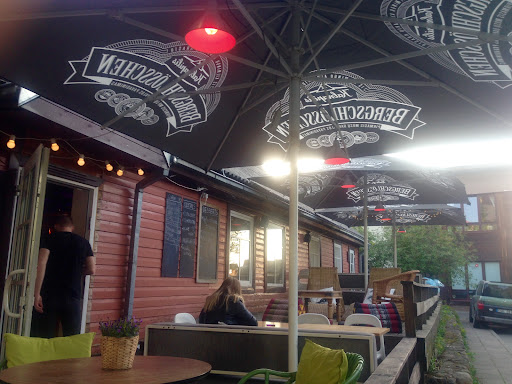 Revolution Cafe