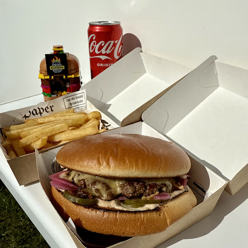 BURGERIŲ BROLIAI