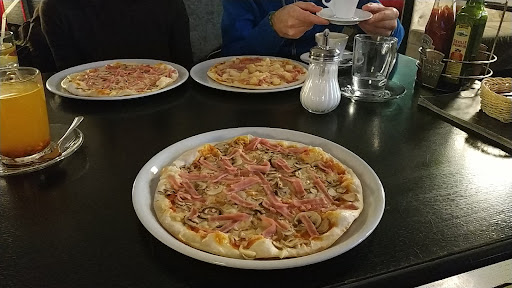 Charlie Pizza