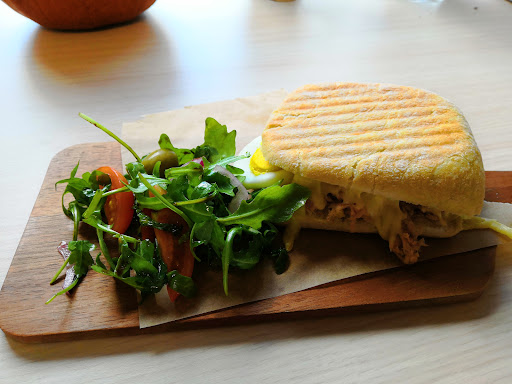 Amam Bistro