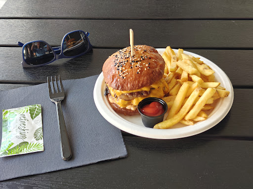 KRUM KRUM FOOD bistro